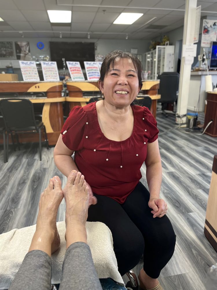 The Golden Treatment Pedicure: Our Most Luxurious Service